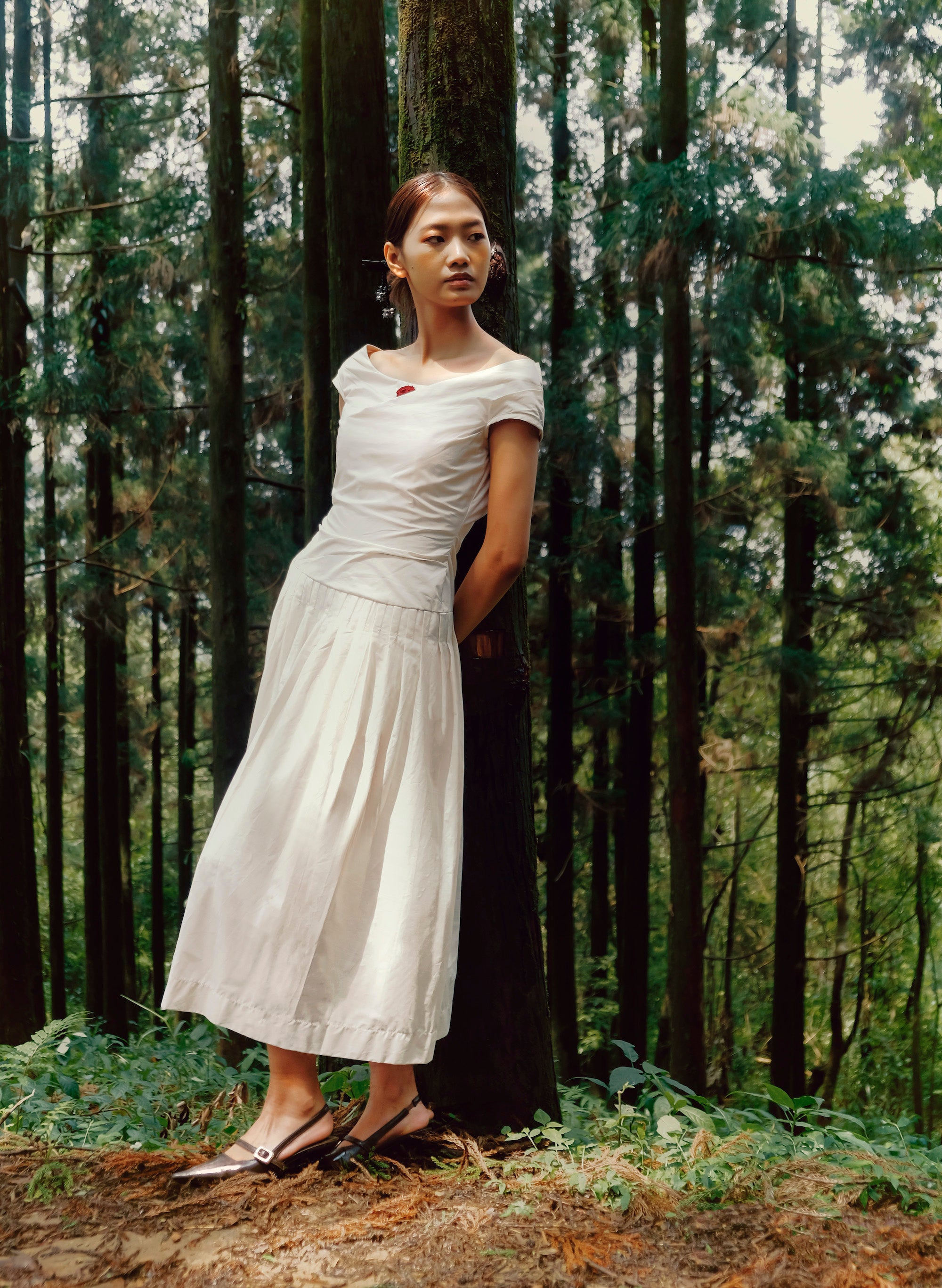Pleated Midi dress (Oatmeal color)