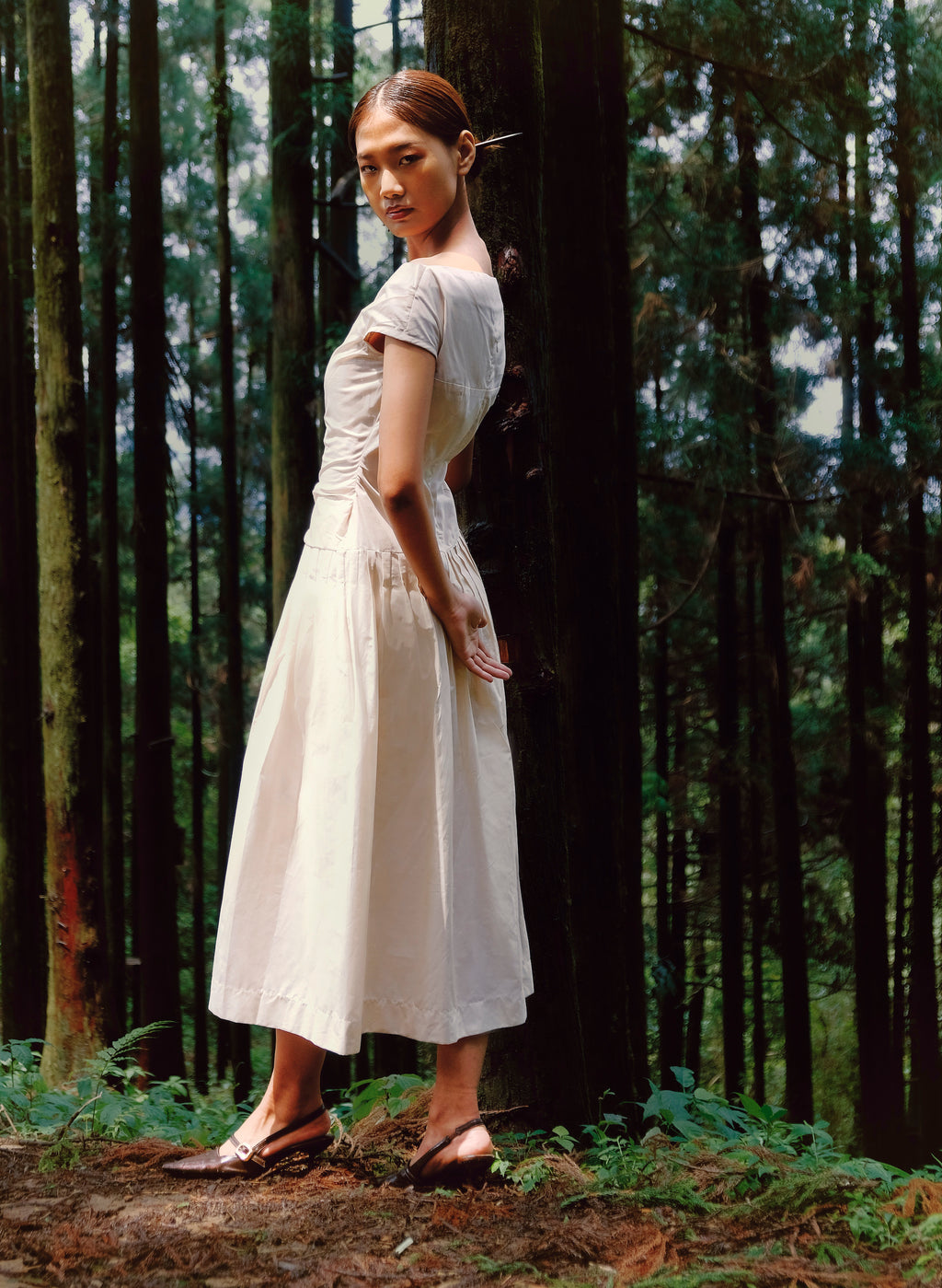 Pleated Midi dress (Oatmeal color)